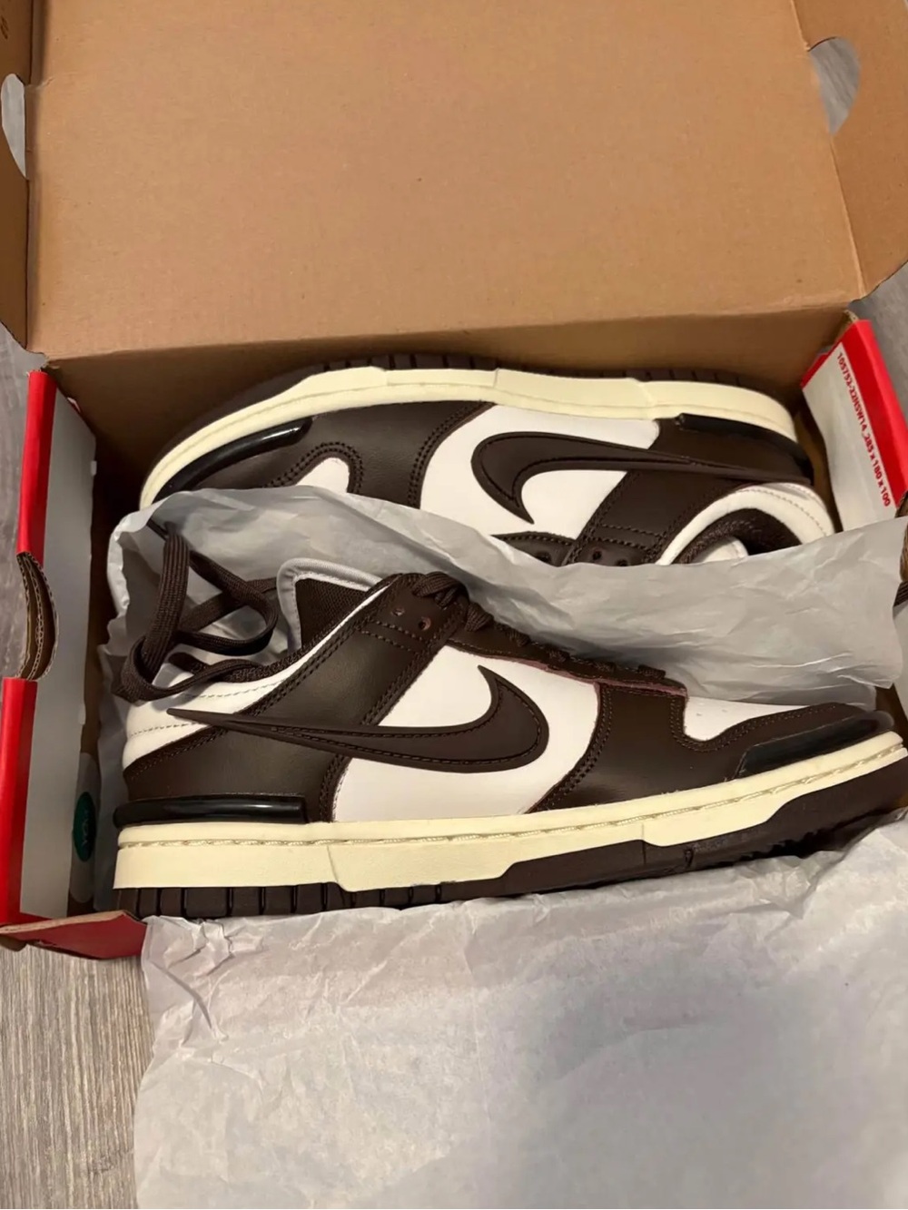 NIB Nike Dunk Low Twist Phatom Brown Sneakers